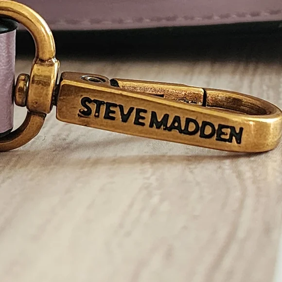 Steve Madden Bevelyn Purse Crossbody Plum Brand New With Tags - Picture 9 of 17